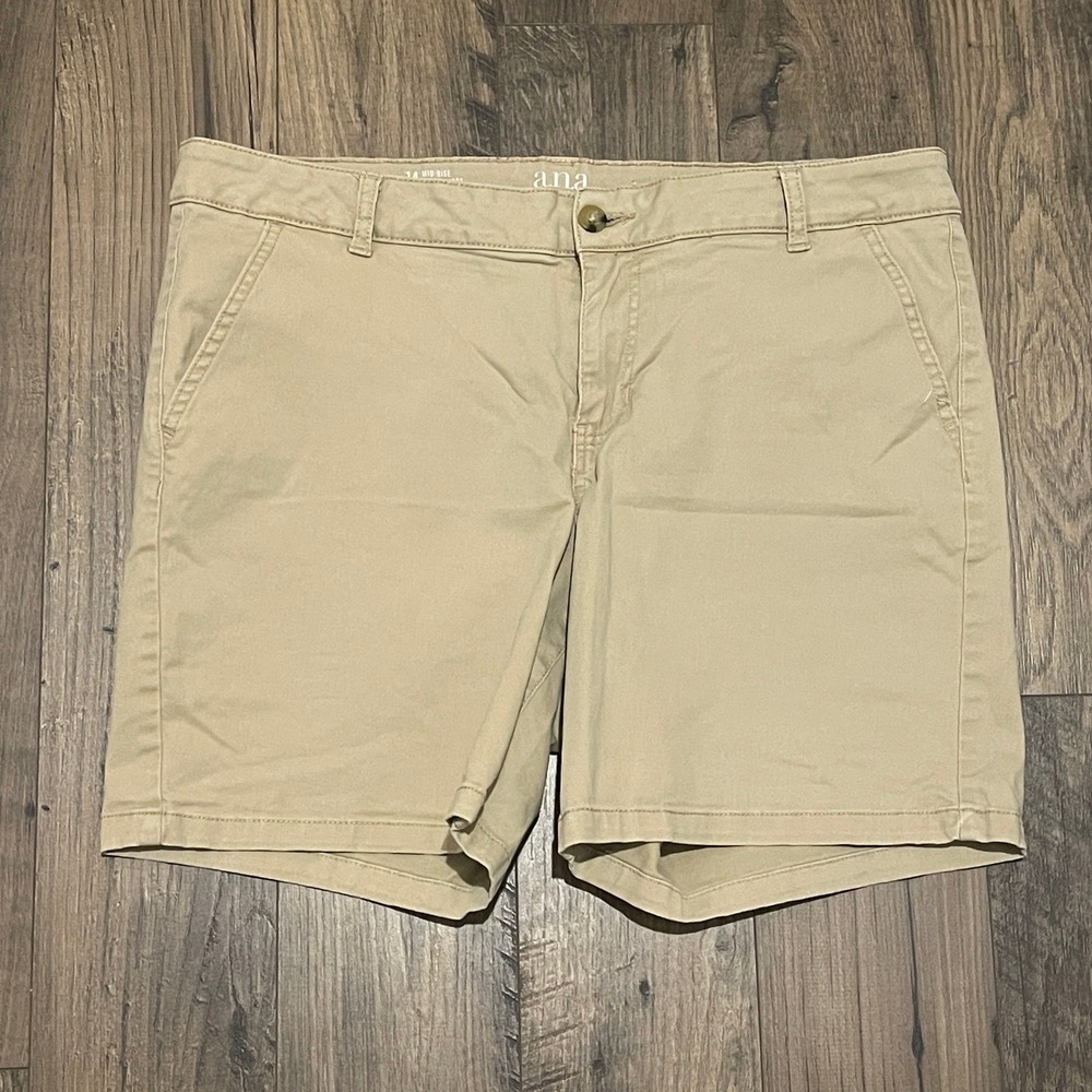 ana a new approach Womens Khaki Mid Rise Twill Shorts Size 14 7 Inch Inseam